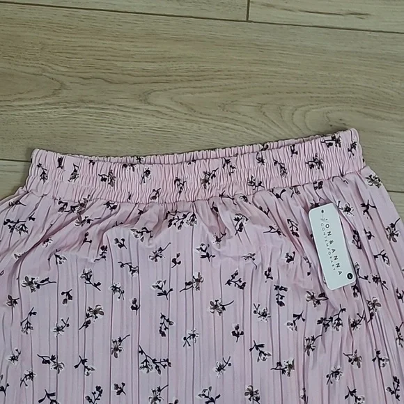 Jon & Anna Pink Floral Women's Skirt Size Large - Picture 2 of 6